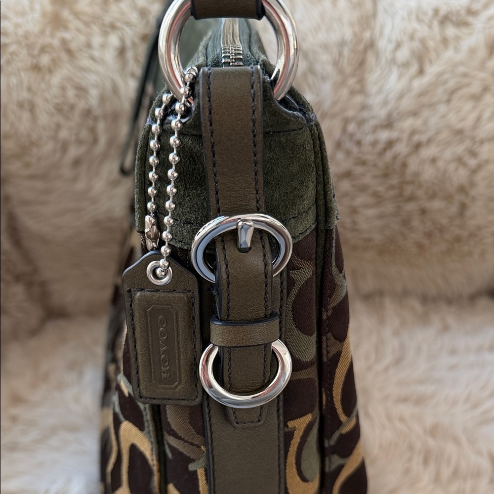 Vintage Coach Chelsea Optic Shoulder Bag - Picture 7 of 14